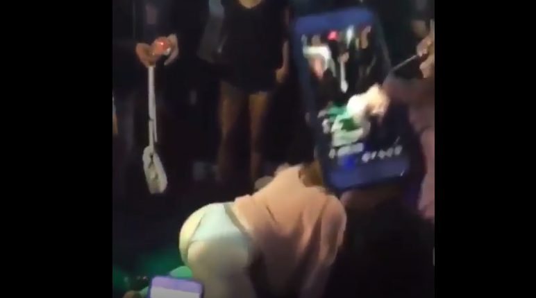 Miss No Booty: Who Mom Is This In A Twerk Contest? 
